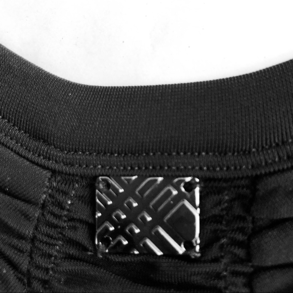 Burberry London Stretch Knit Top Ruching Detail - Picture 8 of 8